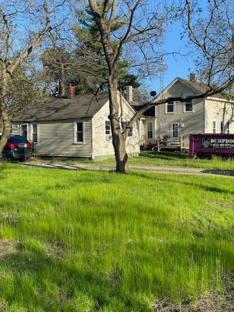 437 W Mount Morris St, Mount Morris, MI 48458 - view of rear view of property