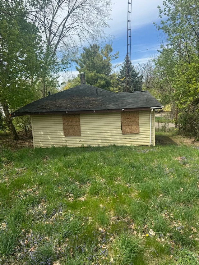 view of outdoor structure