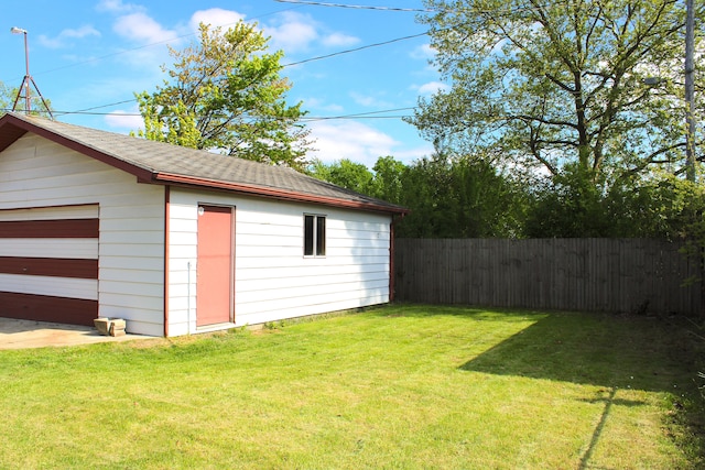 view of detached garage