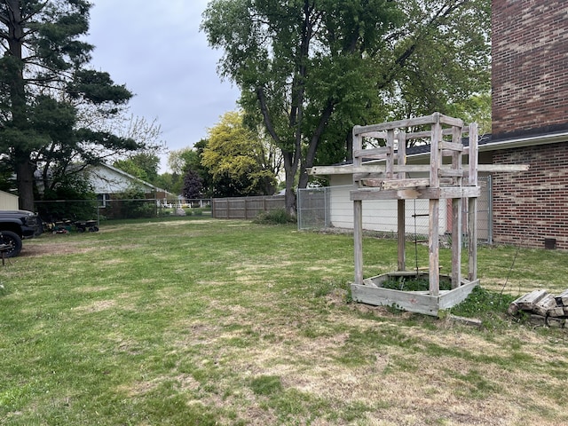29 Douglas Ave, Coldwater, MI 49036 - view of yard