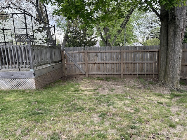 29 Douglas Ave, Coldwater, MI 49036 - view of yard featuring a wooden deck