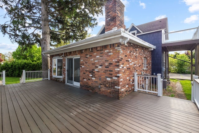 wooden deck with central AC