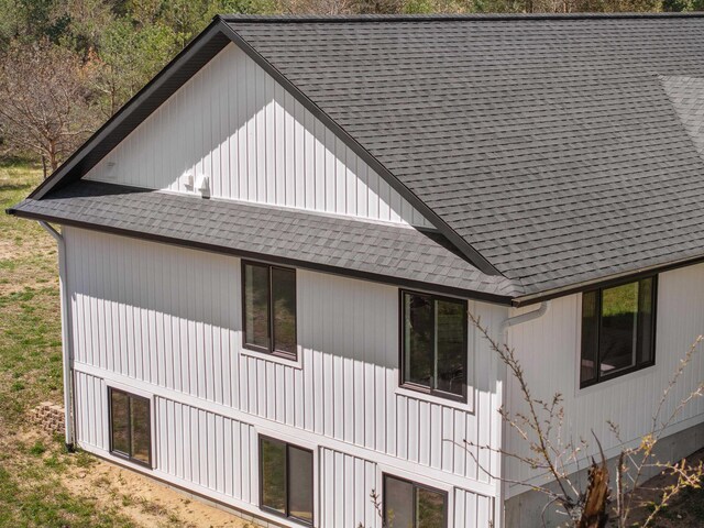 2954 N 39th Rd, Manton, MI 49663