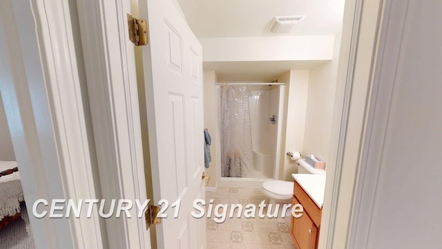 5966 Red Feather Dr, Bay City, MI 48706 - full bathroom featuring a shower with shower curtain and vanity