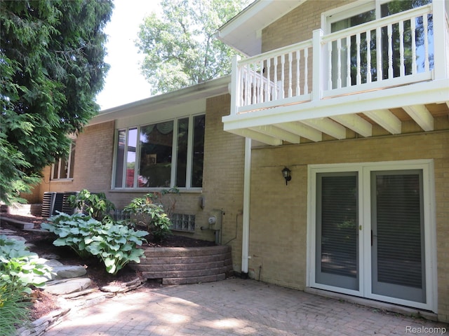 4678 Brightmore Rd, Bloomfield Hills, MI 48302 - patio / terrace with french doors and a patio area