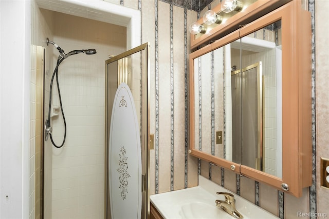 2982 Shawnee Ln, Waterford, MI 48329 - full bathroom with a stall shower and vanity