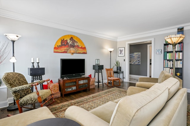15 E Kirby St Unit 822, Detroit, MI 48202 - living room with ornamental molding, wood finished floors, and baseboards