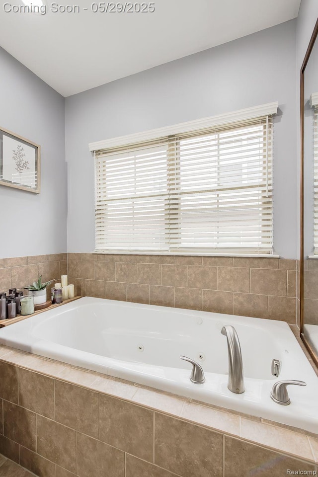 6940 Stonewood, Clarkston, MI 48346 - bathroom featuring a whirlpool tub