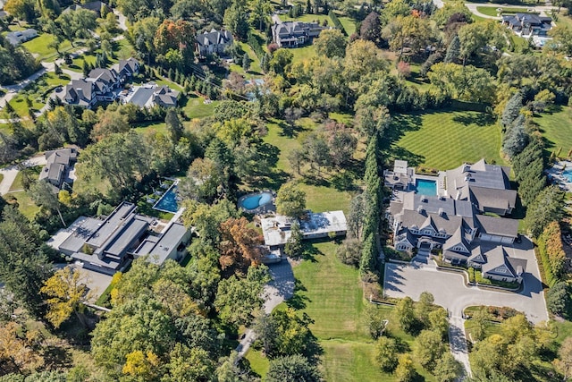 5280 Brookdale Rd, Bloomfield Hills, MI 48304 - aerial overview of property's location with a pool area