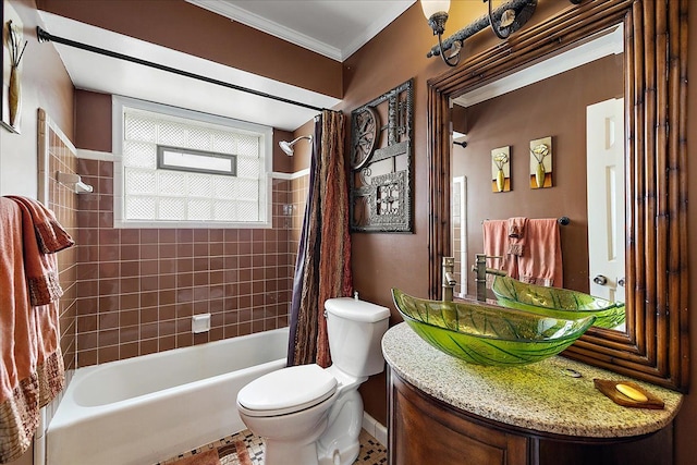23142 Port St, Saint Clair Shores, MI 48082 - full bath with toilet, shower / bath combo with shower curtain, vanity, and ornamental molding