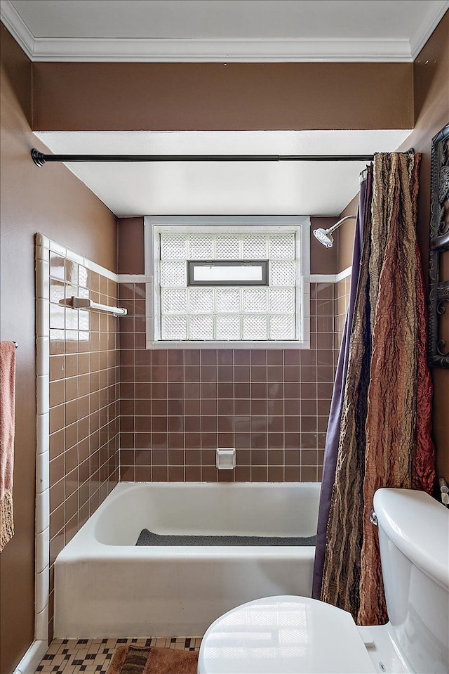 23142 Port St, Saint Clair Shores, MI 48082 - bathroom with toilet, shower / bath combo, plenty of natural light, and ornamental molding