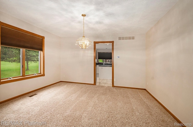 2678 Ore Valley Dr, Hartland, MI 48353 - photo 9