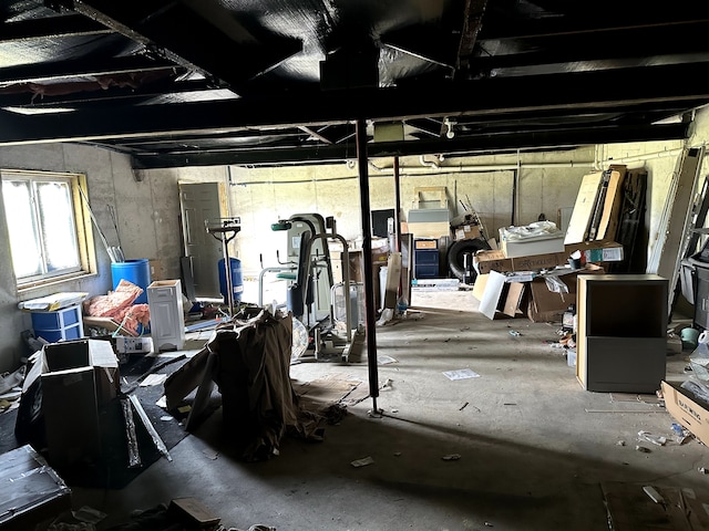 5151 Huntley Dr, Holly, MI 48442 - view of miscellaneous room