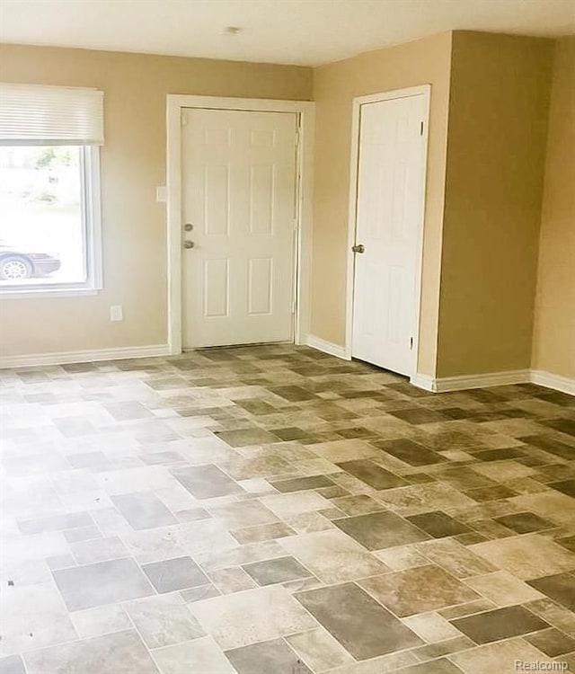 8090 Robson St, Detroit, MI 48228 - spare room with baseboards
