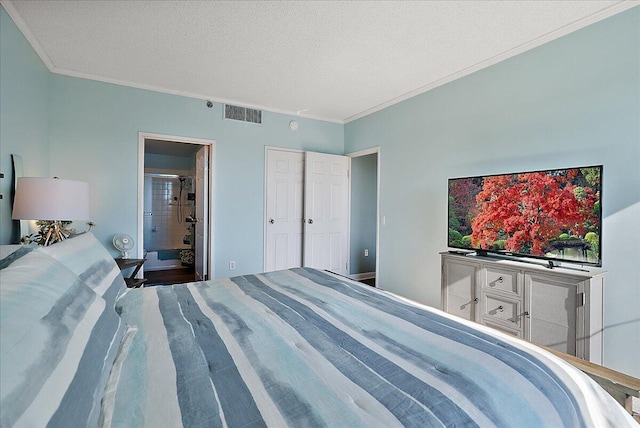 143 Campau Cir NW Unit 1616, Grand Rapids, MI 49503 - bedroom with ornamental molding, a textured ceiling, and ensuite bathroom