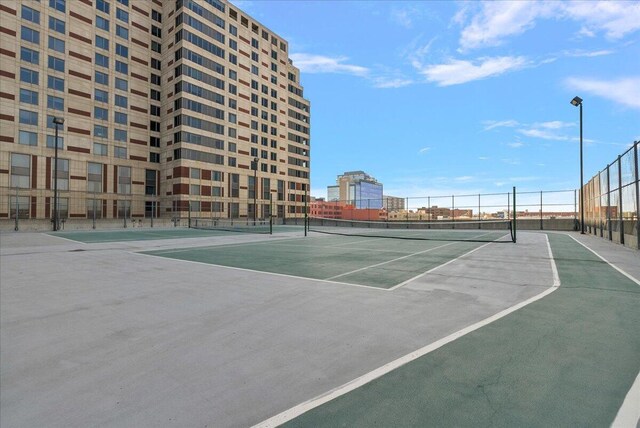 143 Campau Cir NW Unit 1616, Grand Rapids, MI 49503 - view of tennis court with fence