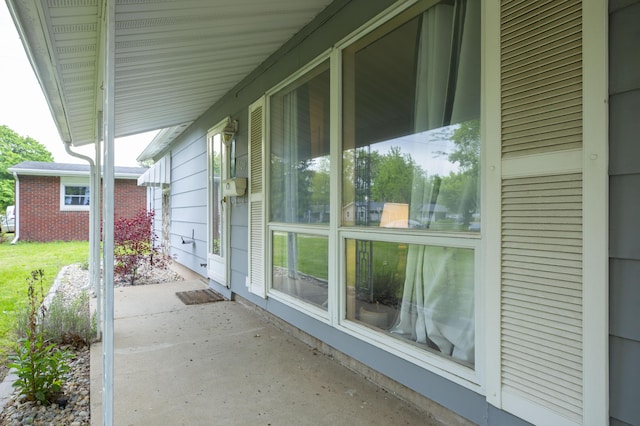 1609 Sheridan Ave, Niles, MI 49120 - view of side of home