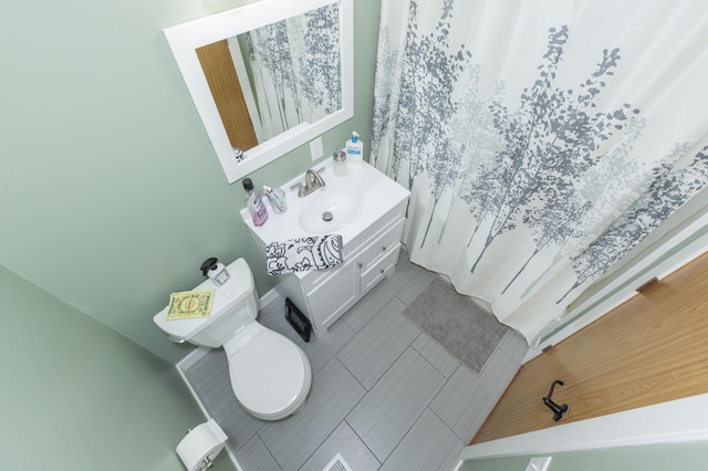 1609 Sheridan Ave, Niles, MI 49120 - full bathroom with vanity and toilet