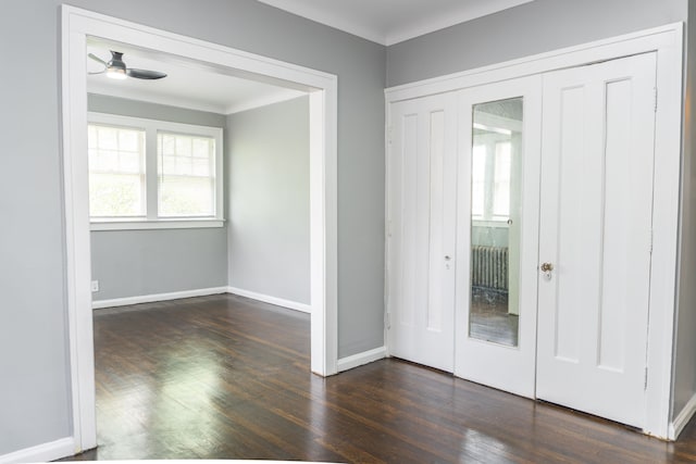2285 Chicago Blvd, Detroit, MI 48206 - entrance foyer with dark wood-style flooring, baseboards, ornamental molding, and ceiling fan