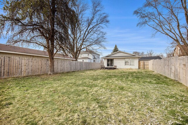 238-240 W Division St, Sparta, MI 49345 - view of yard