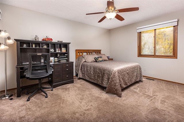 3541 Highland Blvd, Highland, MI 48356 - bedroom featuring light carpet, a textured ceiling, ceiling fan, and baseboards