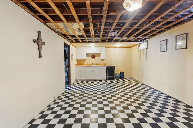 3128 Woodside St, Dearborn, MI 48124 - finished below grade area with tile patterned floors and a sink