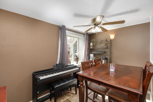 19319 Centralia, Redford, MI 48240 - dining area with a ceiling fan