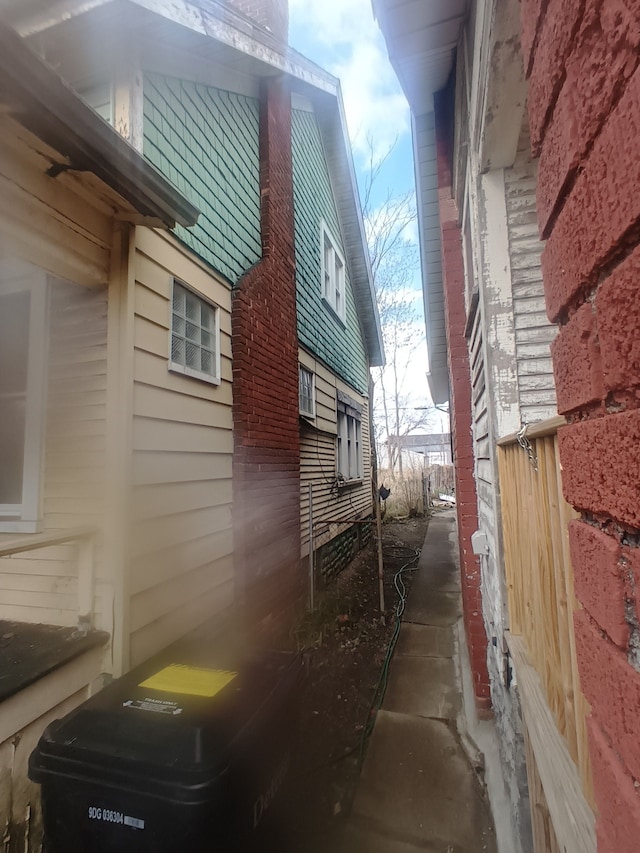 9591 American St, Detroit, MI 48204 - view of side of property