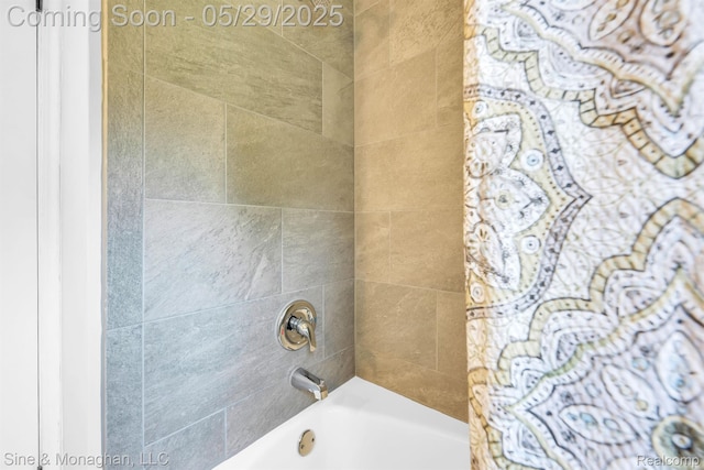 2514 Hearthside Dr, Ypsilanti, MI 48198 - full bathroom with shower / tub combination