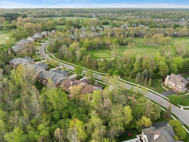 4735 Oakhurst Ridge Rd, Clarkston, MI 48348 - aerial overview of property's location featuring nearby suburban area