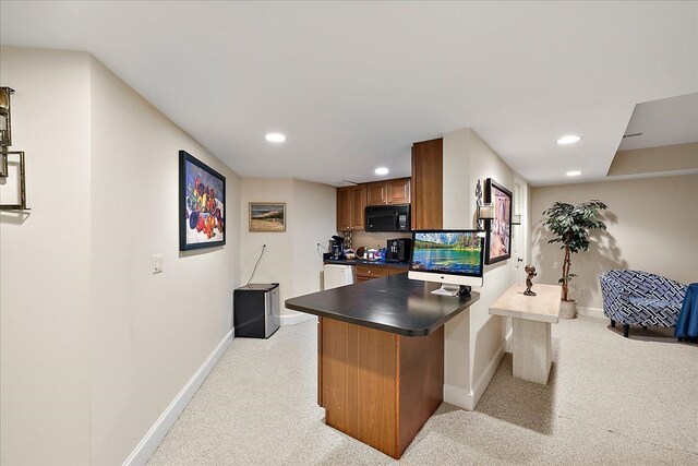 4735 Oakhurst Ridge Rd, Clarkston, MI 48348 - kitchen featuring black microwave, baseboards, dark countertops, light colored carpet, and a peninsula