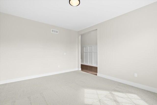 2080 Crested Butte Dr, White Lake, MI 48383 - unfurnished room with carpet and baseboards