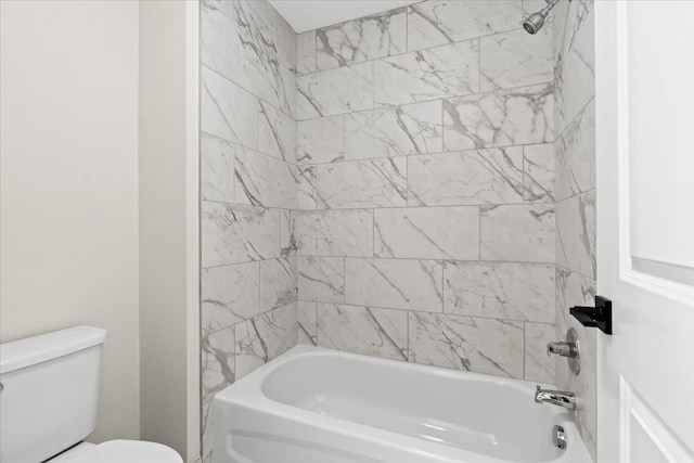 2080 Crested Butte Dr, White Lake, MI 48383 - full bathroom featuring toilet and shower / washtub combination