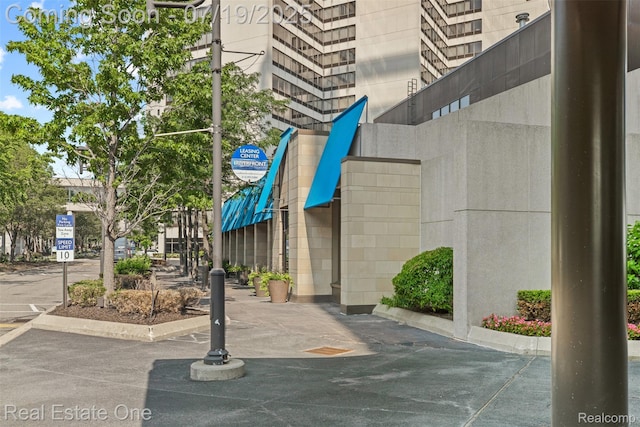 1001 W Jefferson Ave Unit 24D, Detroit, MI 48226 - photo 21