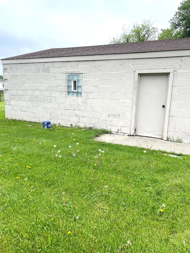 view of outbuilding