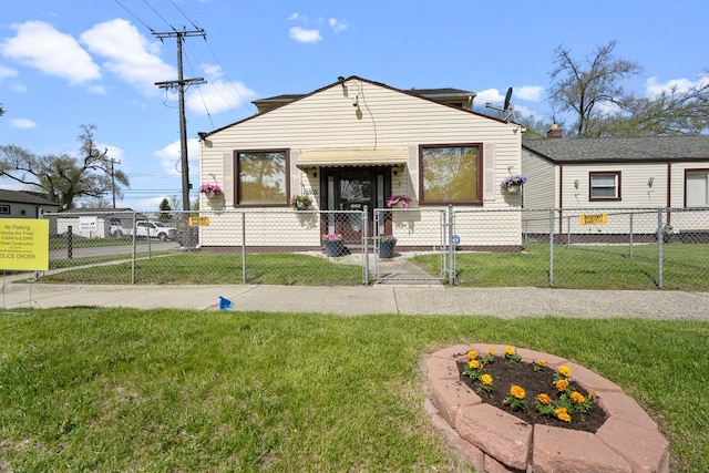 19303 Fenmore St, Detroit, MI 48235 - bungalow with a gate
