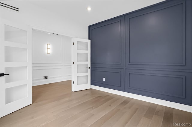 227 W Houstonia Ave, Royal Oak, MI 48073 - view of closet