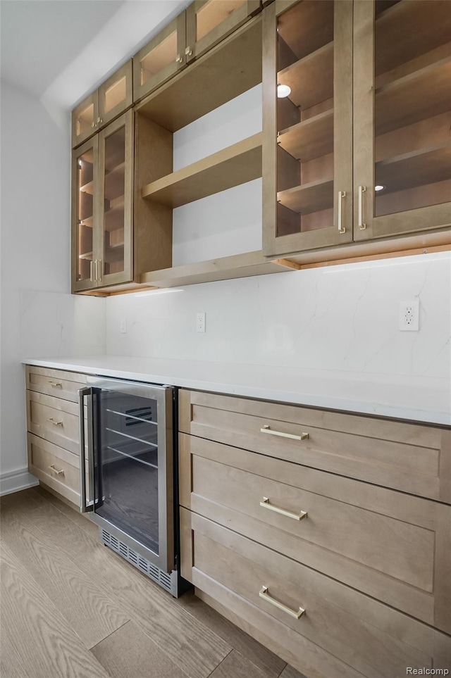 4112 Elmhurst Ave, Royal Oak, MI 48073 - indoor dry bar with beverage cooler and baseboards