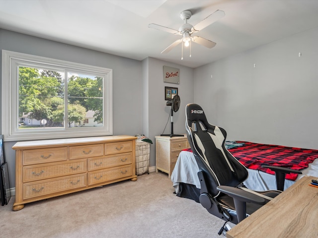 3097 Lansdowne Rd, Waterford, MI 48329 - bedroom featuring light carpet, baseboards, and a ceiling fan