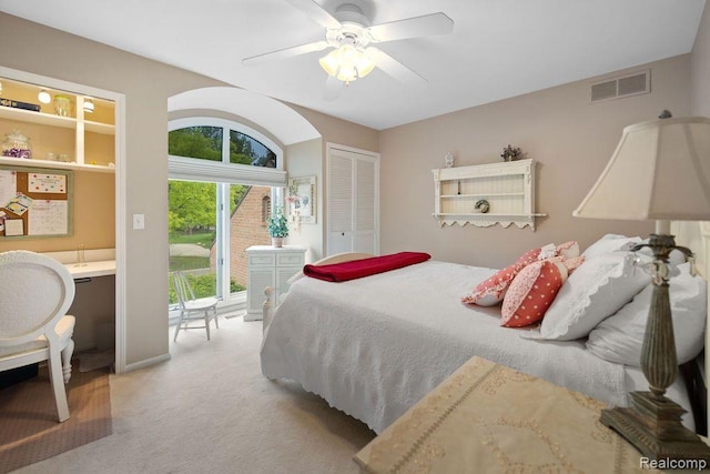 5117 Woodview Ct, Dearborn, MI 48126 - bedroom with carpet flooring, a closet, and ceiling fan