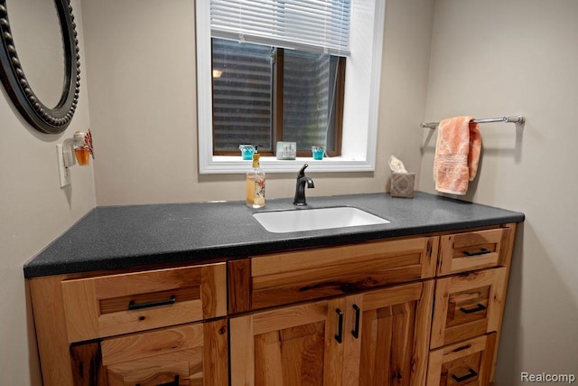 5117 Woodview Ct, Dearborn, MI 48126 - bathroom with vanity