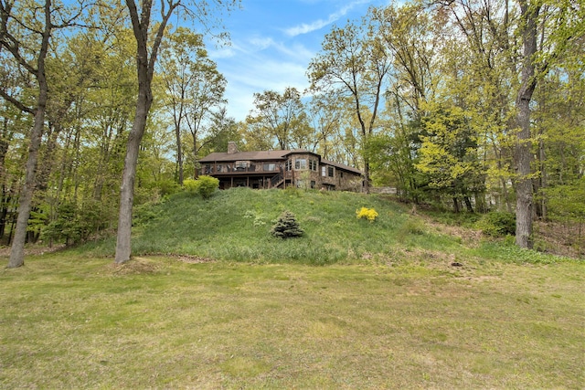 14965 Loon Lake Dr, Bellevue, MI 49021 - view of grassy yard with a deck