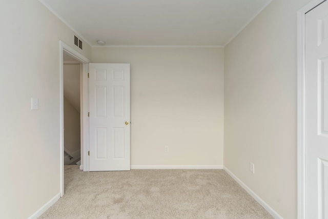 1141 Marquette Ct, Rochester Hills, MI 48307 - empty room with light carpet, baseboards, a smoke detector, and ornamental molding