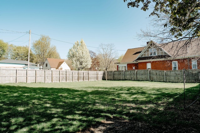 109 E 5th St, Shelby, MI 49455 - view of yard