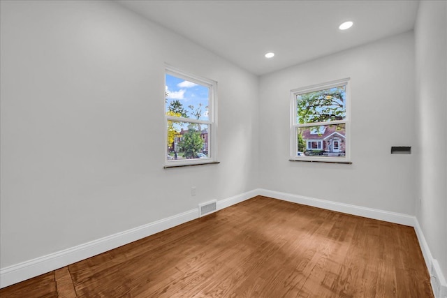 17550 Ohio St, Detroit, MI 48221 - unfurnished room featuring baseboards, wood finished floors, and recessed lighting