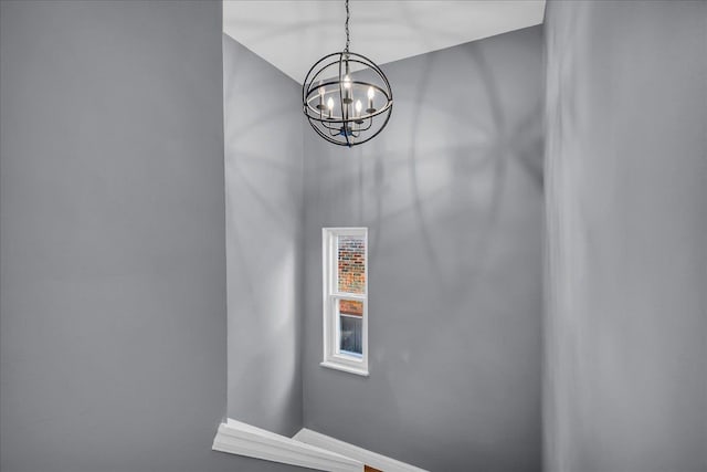 17550 Ohio St, Detroit, MI 48221 - detailed view of a chandelier and baseboards