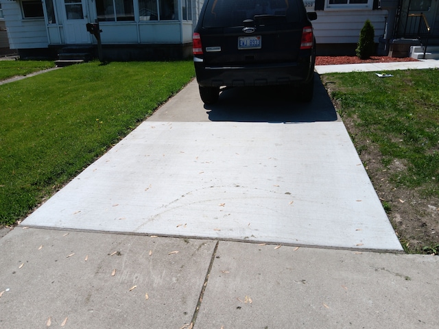 2209 Progress Ave, Lincoln Park, MI 48146 - exterior view of driveway