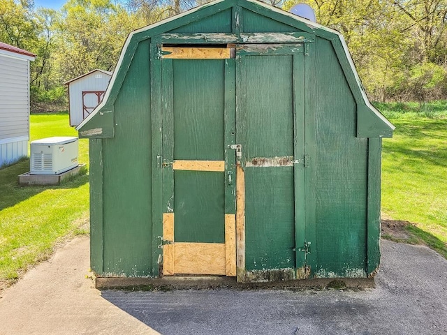411 S Grover Ave, Alma, MI 48801 - view of shed