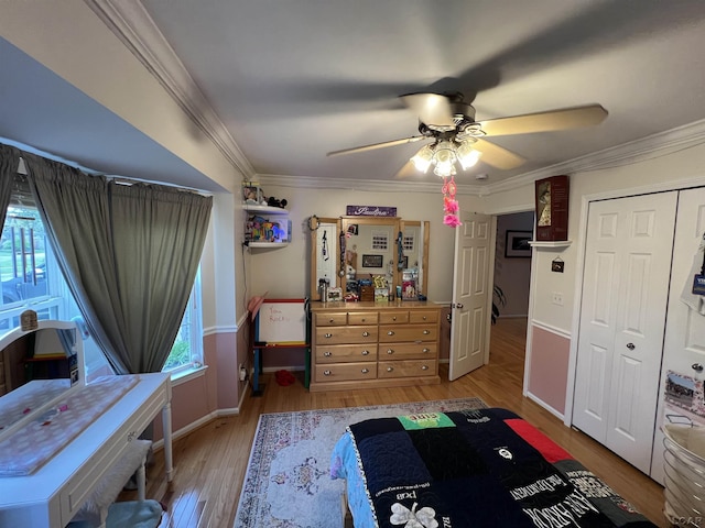 9299 Parkland Dr, Ypsilanti, MI 48197 - bedroom featuring ornamental molding, light wood finished floors, ceiling fan, and baseboards