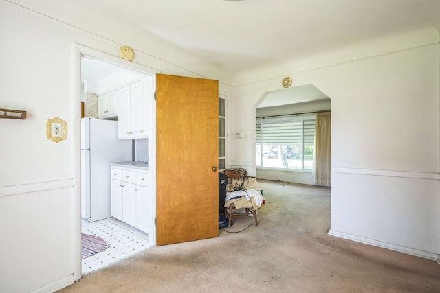 13970 Crosley, Redford, MI 48239 - hallway with light colored carpet and arched walkways